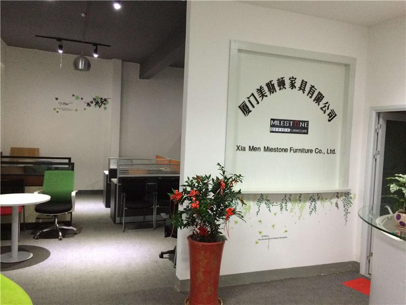 公司簡介_辦公桌,班臺,文件柜_廈門美斯頓家具_中科商務網